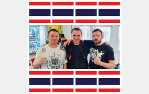 MUAY-THAI avec des légendes de la boxe thai : Jean-Charles SKARBOWSKY et Robert KAENNORASING 